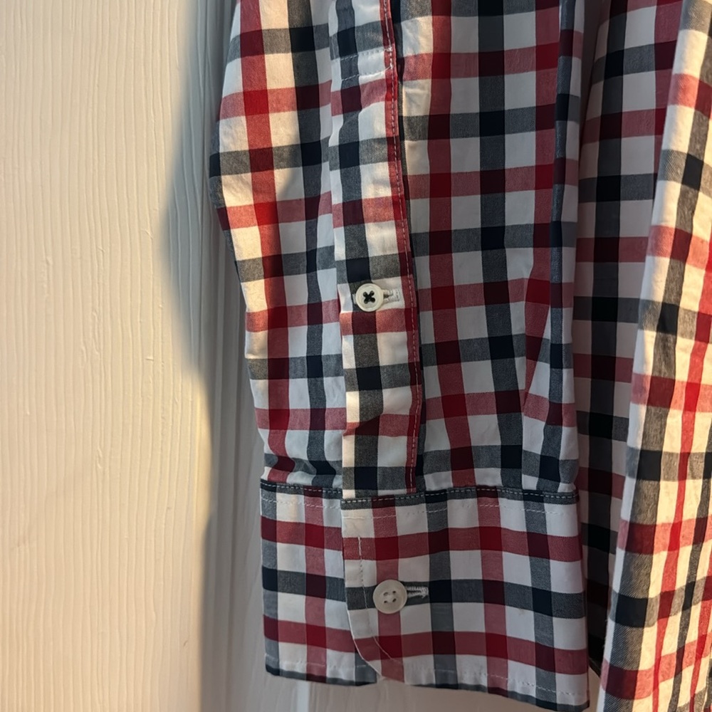 Men’s meduim red and blue plaid shirt - Picture 3 of 4